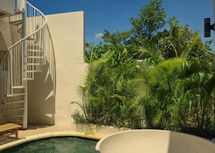 ヴィラ Modern Tropical Escape 1bd *